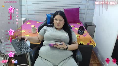 evelin zaens online show from 4, 2, 2025