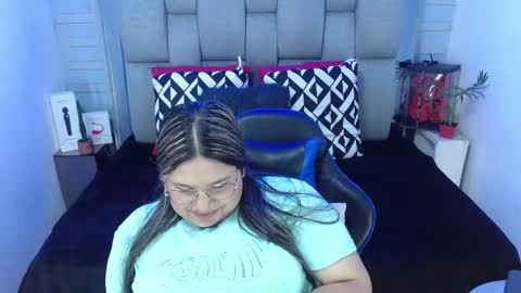 evelin zaens online show from 7, 11, 2025