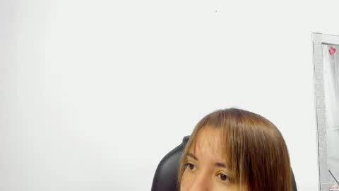 Evelyn online show from 19, 2, 2025