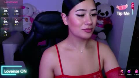 Evelyn online show from 8, 11, 2025