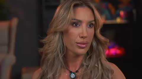 Snapshot of evelyn_evyy chatting on 26, 7, 2026 Evelyn online show from 26, 7, 2026