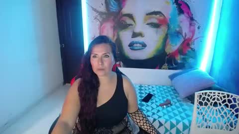 Snapshot of evelyn_mature19 chatting on 11, 1, 2025 Juliana online show from 11, 1, 2025