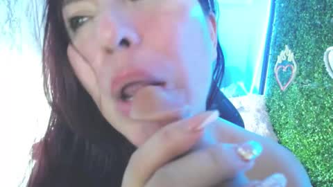Snapshot of evelyn_mature19 chatting on 8, 3, 2025 Juliana online show from 8, 3, 2025