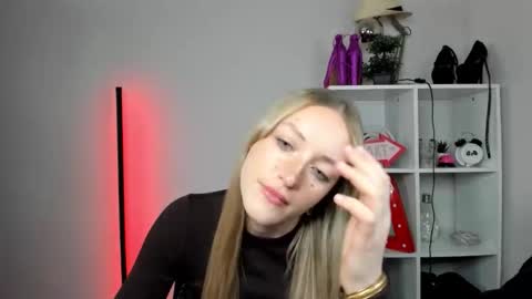 evelynblond online show from 14, 5, 2026