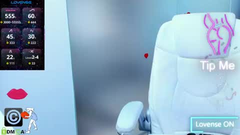 Snapshot of evelyne_rose chatting on 17, 7, 2026 evelyne_rose online show from 17, 7, 2026