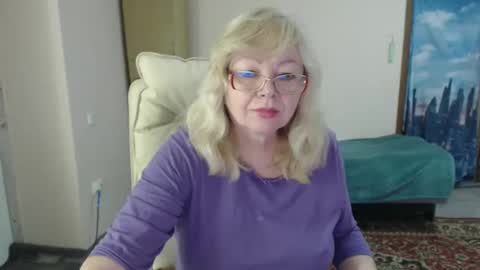 BarbaraBlondy online show from 10, 2, 2025