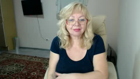 BarbaraBlondy online show from 18, 2, 2025