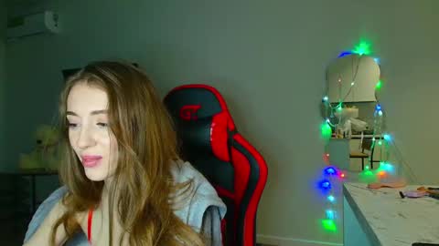 evelynn_mooree online show from 9, 12, 2024