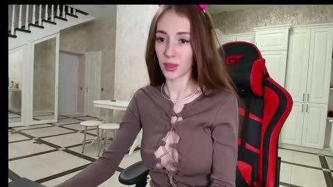 evelynn_mooree online show from 19, 12, 2024