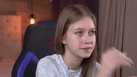 Snapshot of evemundie chatting on 28, 2, 2025 Eve online show from 28, 2, 2025