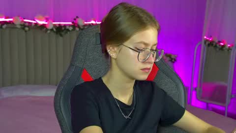 Snapshot of evemundie chatting on 10, 9, 2025 Eve online show from 10, 9, 2025