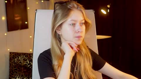 Snapshot of evemundie chatting on 7, 5, 2026 Eve online show from 7, 5, 2026