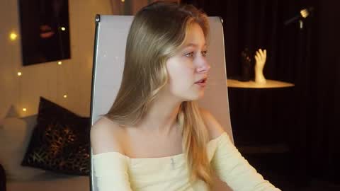 Snapshot of evemundie chatting on 8, 6, 2026 Eve online show from 8, 6, 2026