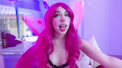 everly_grace online show from 4, 10, 2025