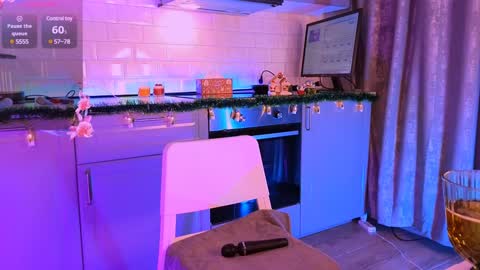      Help me us to make 55 thumbs up  online show from 7, 1, 2025