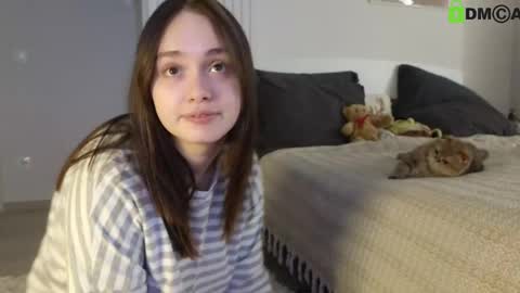 evi_woow online show from 27, 2, 2025