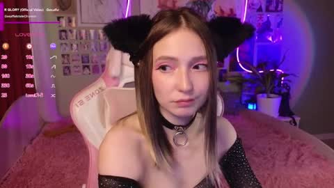 Evie online show from 8, 5, 2026