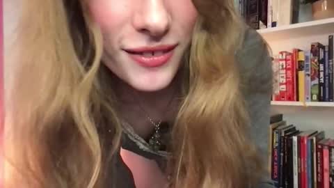 Evie3 online show from 3, 11, 2025