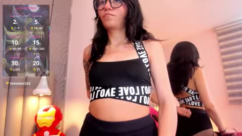 eviegothel_ online show from 22, 11, 2025