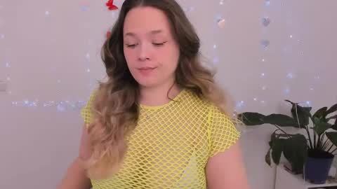 Snapshot of evilla_brill chatting on 23, 4, 2026 evilla_brill online show from 23, 4, 2026