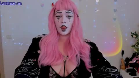 Snapshot of evilla_brill chatting on 25, 5, 2026 evilla_brill online show from 25, 5, 2026