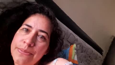 Snapshot of evolet_evolet_ chatting on 7, 11, 2025 Evolet online show from 7, 11, 2025