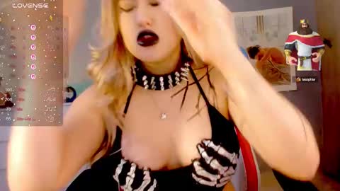 evva_foxxy online show from 29, 9, 2025