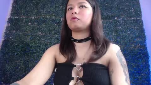 Snapshot of evybubbles_ chatting on 26, 4, 2026 Im Evy online show from 26, 4, 2026