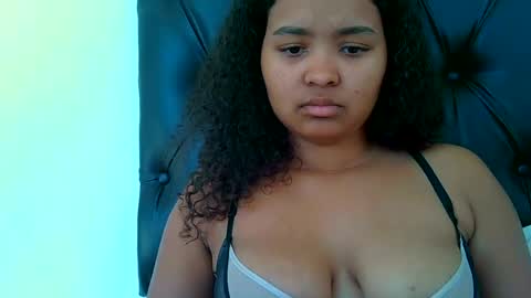 Snapshot of exclusivecourtney chatting on 19, 6, 2026 courtney online show from 19, 6, 2026