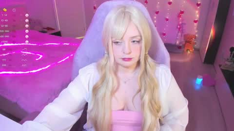 Snapshot of exhoneyangel chatting on 10, 3, 2025 Amy online show from 10, 3, 2025