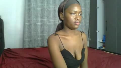 Snapshot of exotic_cutiee chatting on 9, 6, 2026 exotic_cutiee online show from 9, 6, 2026