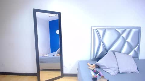 exotic_karmella online show from 7, 11, 2025