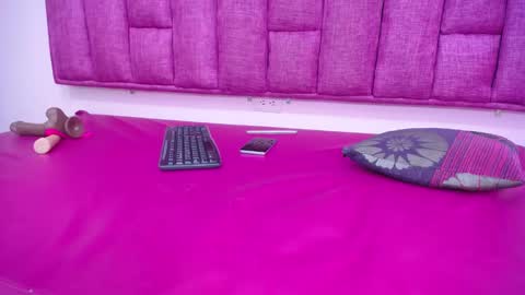 ExoticDollXXX online show from 31, 12, 2024