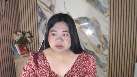 SHANTAL MARIE online show from 6, 4, 2026