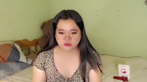 Snapshot of exoticpinayx chatting on 27, 6, 2026 SHANTAL MARIE online show from 27, 6, 2026