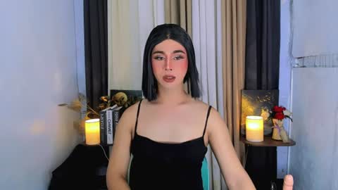 Snapshot of expensive_elise chatting on 12, 7, 2026 expensive_elise online show from 12, 7, 2026