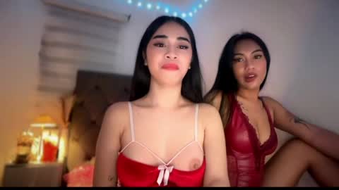Snapshot of expensivets_chloe chatting on 19, 5, 2026 chloee online show from 19, 5, 2026