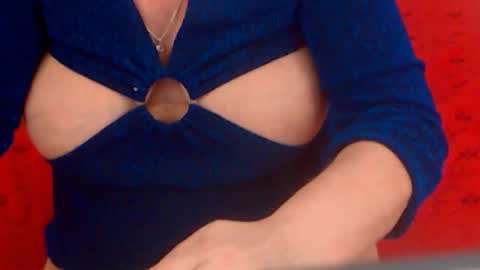 Snapshot of experiencedalana chatting on 8, 1, 2025 Alana online show from 8, 1, 2025