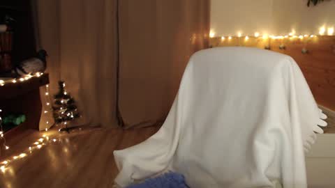 Snapshot of exponentex5 chatting on 27, 12, 2024 Crystal online show from 27, 12, 2024