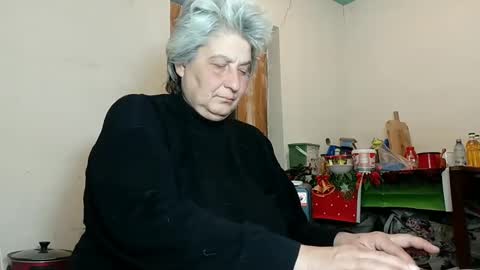 Snapshot of exquisitemature chatting on 3, 3, 2025 ExquisiteMature online show from 3, 3, 2025