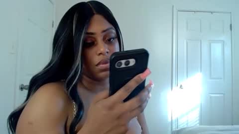 exstacybanks online show from 7, 11, 2025