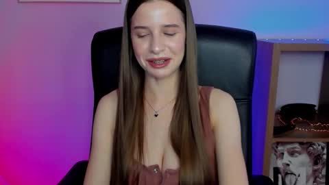 Snapshot of extasy_maya chatting on 9, 10, 2025 Maya online show from 9, 10, 2025