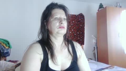 Snapshot of extasymature chatting on 24, 6, 2026 ExtasyMature online show from 24, 6, 2026
