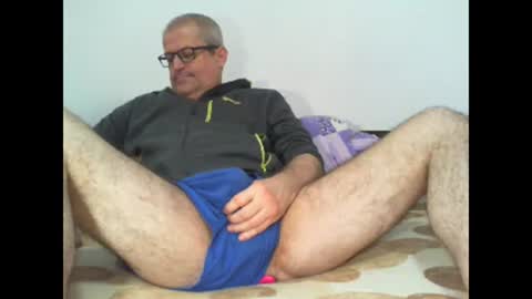 Snapshot of eyes12 chatting on 27, 4, 2026 GEORGE online show from 27, 4, 2026