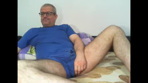 Snapshot of eyes12 chatting on 29, 4, 2026 GEORGE online show from 29, 4, 2026