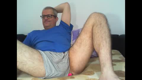 Snapshot of eyes12 chatting on 16, 5, 2026 GEORGE online show from 16, 5, 2026