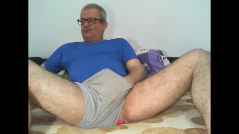 Snapshot of eyes12 chatting on 17, 5, 2026 GEORGE online show from 17, 5, 2026