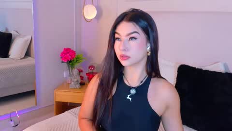 eymicooper online show from 4, 3, 2026