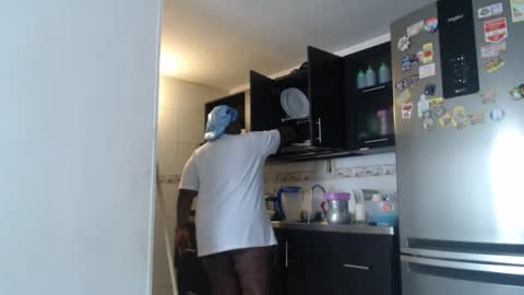 Snapshot of eyshaexotii chatting on 13, 11, 2025 eyshaexotii online show from 13, 11, 2025