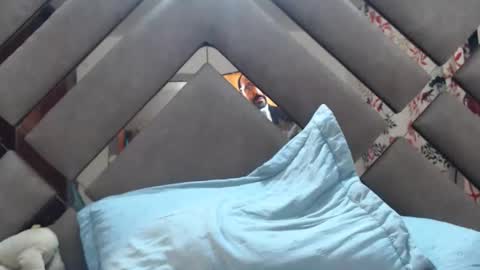 Snapshot of eyshaexotii chatting on 19, 12, 2025 eyshaexotii online show from 19, 12, 2025